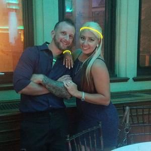 Meet your Posher, Dustin